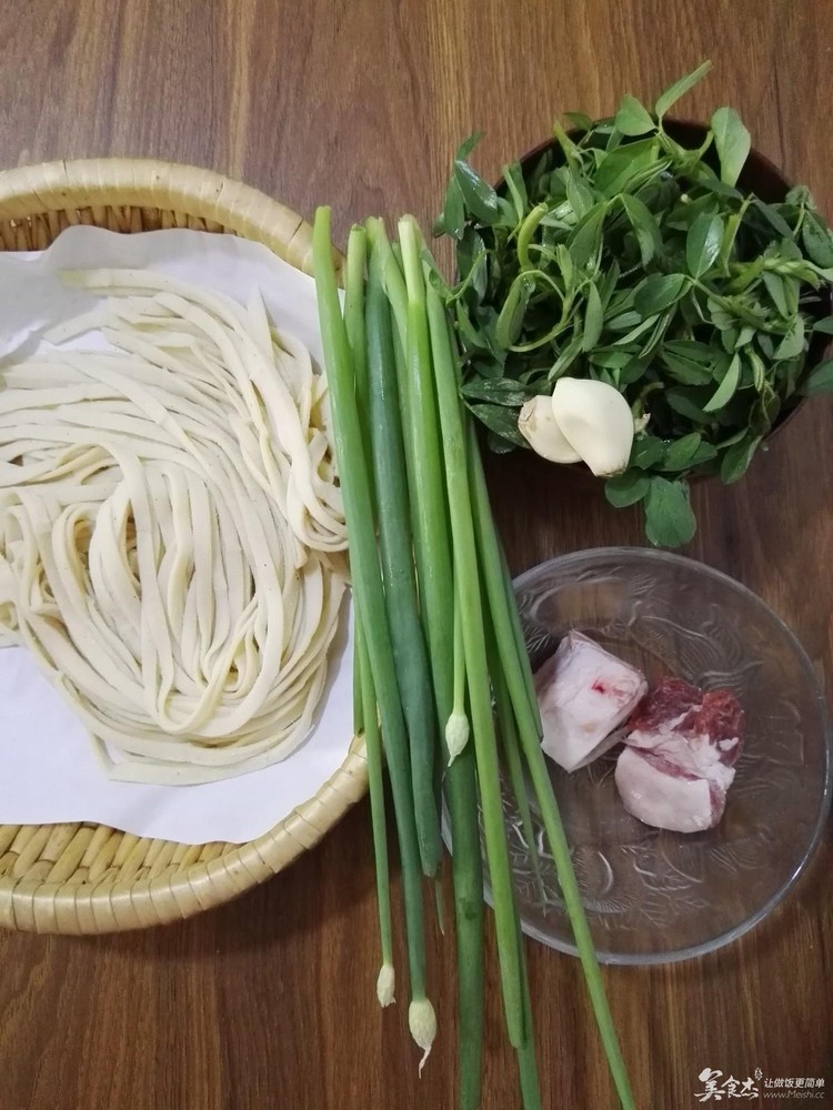 苜蓿肉酱面 - 美食杰 - 美食,菜谱 - 中国最全的家常菜谱美食网