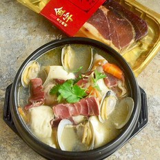 火腿鲜贝豆腐汤