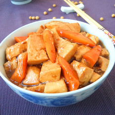 豆腐炖胡萝卜