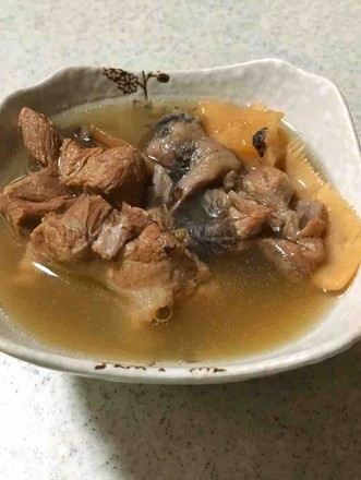 土茯苓煲龟汤