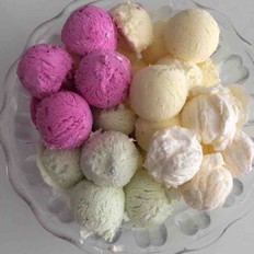 超简单的家庭自制多彩冰淇淋