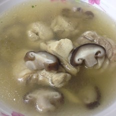 鸡腿蘑菇汤