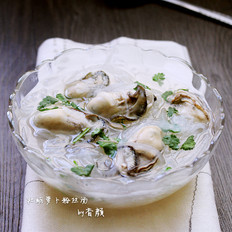 牡蛎萝卜粉丝汤