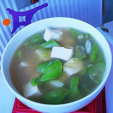 豆腐丝瓜汤