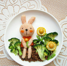兔子小姐餐盘画