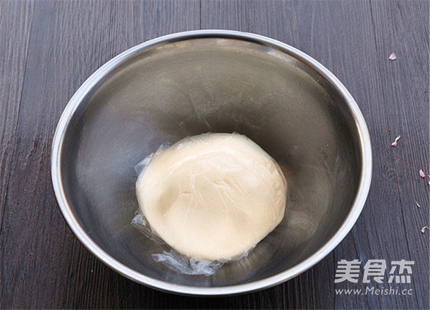 芹菜猪肉煎饺的做法图解