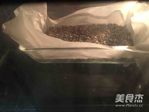 燕麦坚果能量棒的做法_家常燕麦坚果能量棒的