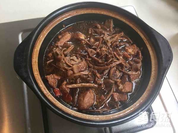 茶树菇烧肉