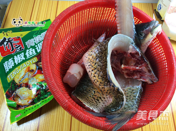 青椒鱼的做法_家常青椒鱼的做法【图】青椒鱼
