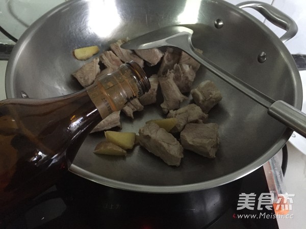 茶树菇烧腊肉的做法图解