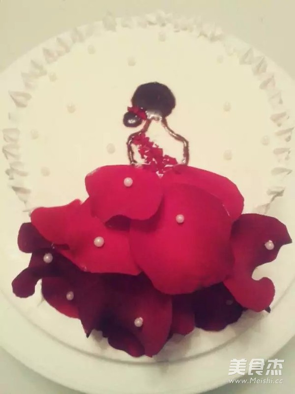 玫瑰裙女孩蛋糕的做法_家常玫瑰裙女孩蛋糕的