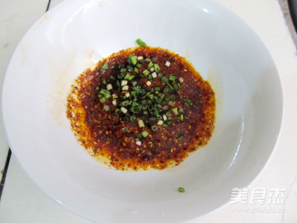 四川红油水饺:味辣香甜,风味独特