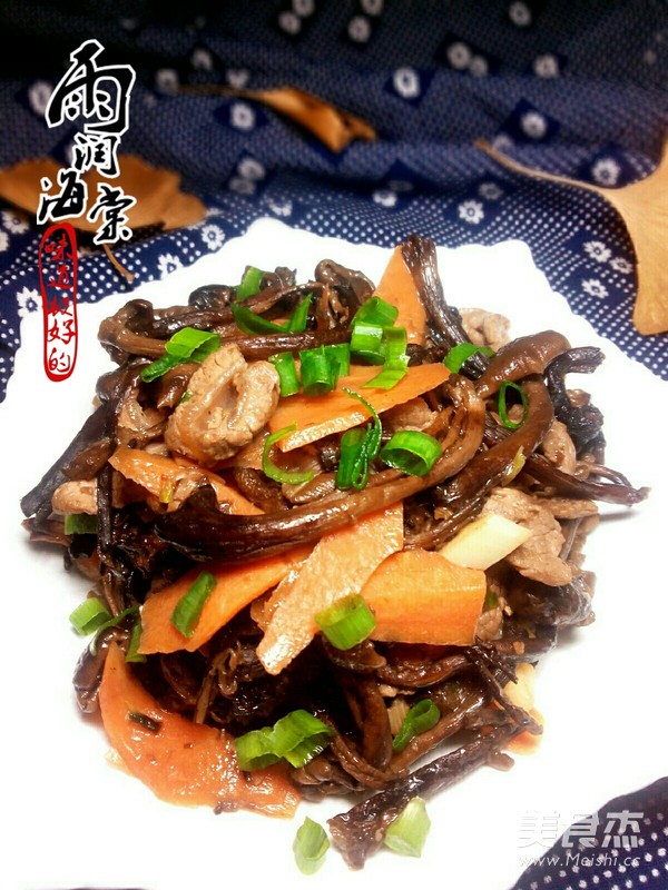 榛蘑炒肉