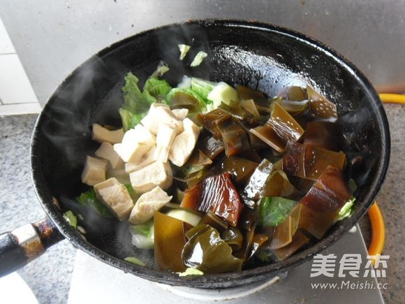 海带白菜烧豆腐